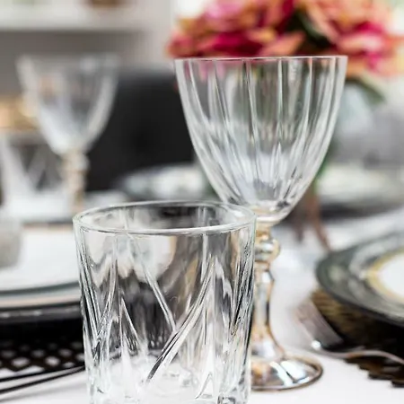 Apartment Center By Renters *