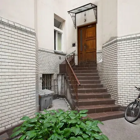 Center By Renters